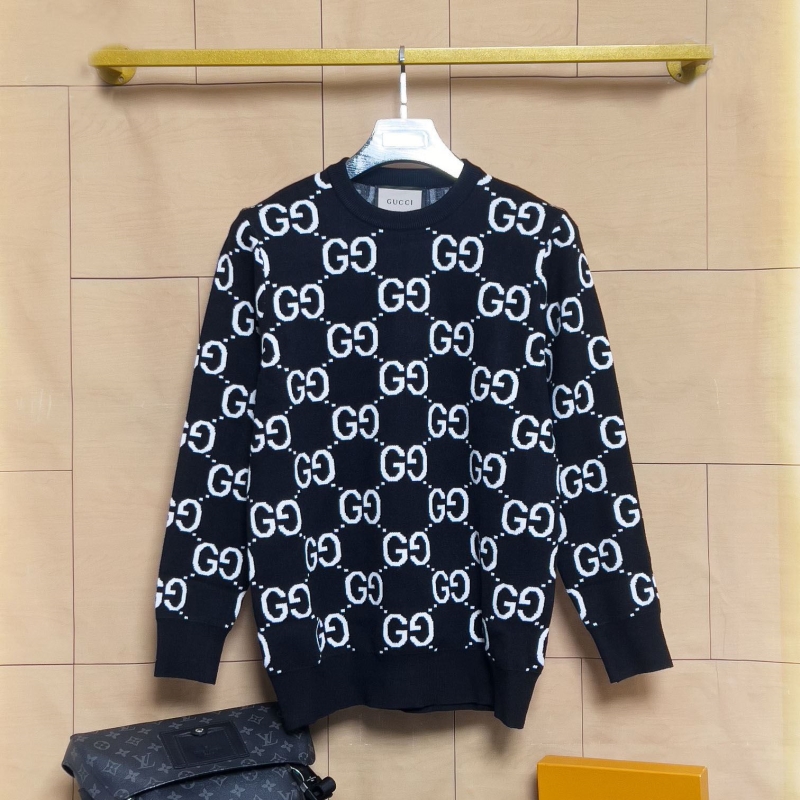G*u*i sweaters